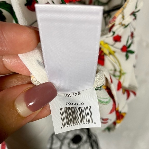 NWT Cece by Cynthia steffe marrakesh off the shoulder  floral top - Picture 4 of 9